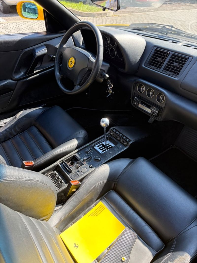 Ferrari F355 Spyder *Cambio Meccanico*