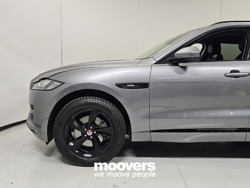 Jaguar F-Pace 2.0 D 240 CV AWD aut. R-Sport