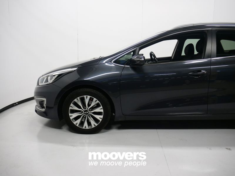KIA cee'd 1.6 CRDi 136 CV DCT SW EcoDynamics Business Full Optional