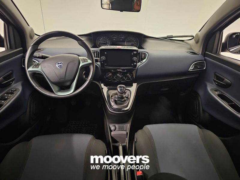 LANCIA Ypsilon 1.0 FireFly 5 porte S&S Hybrid Silver