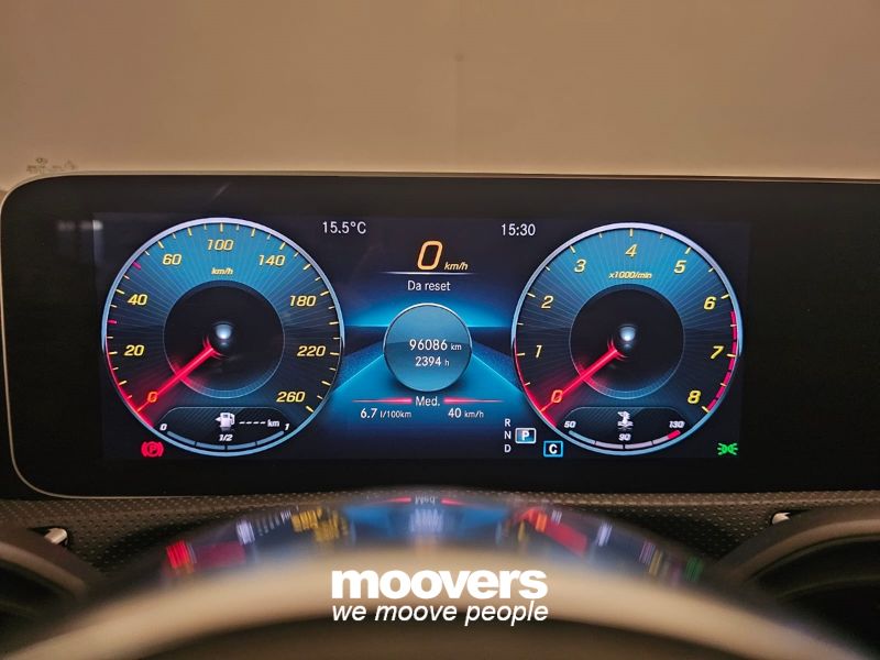 MERCEDES Classe A  180 Automatic Premium AMG Line