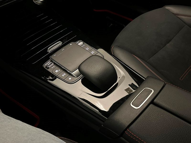 MERCEDES A 250 e hybrid EQ Premium