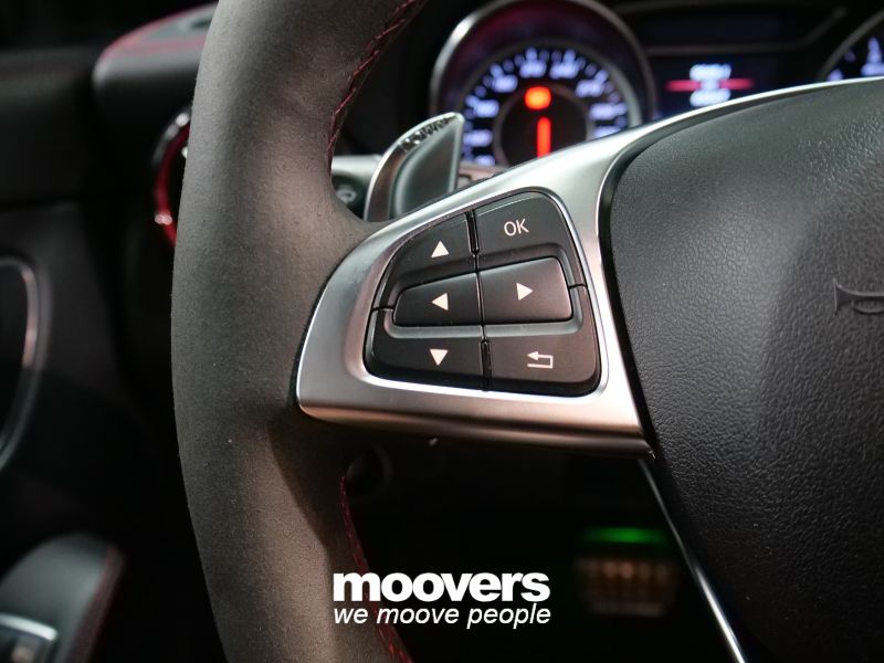 MERCEDES Classe CLA S.Brake CLA 45 AMG 4Matic TETTO APRIBILE