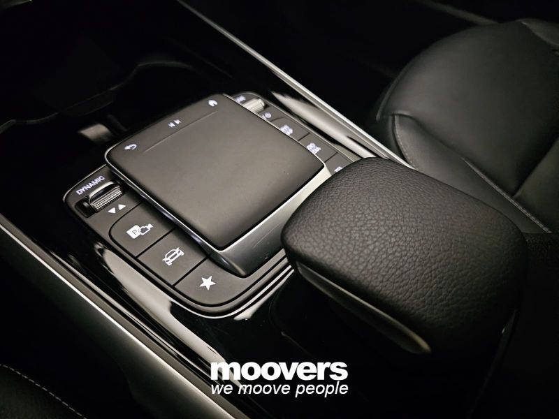 MERCEDES GLB 200 Automatic 4Matic Premium