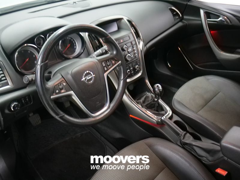 OPEL Astra 1.7 CDTI 110CV Sports Tourer Cosmo