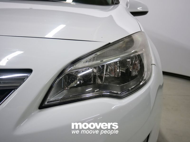 OPEL Astra 1.7 CDTI 110CV Sports Tourer Cosmo