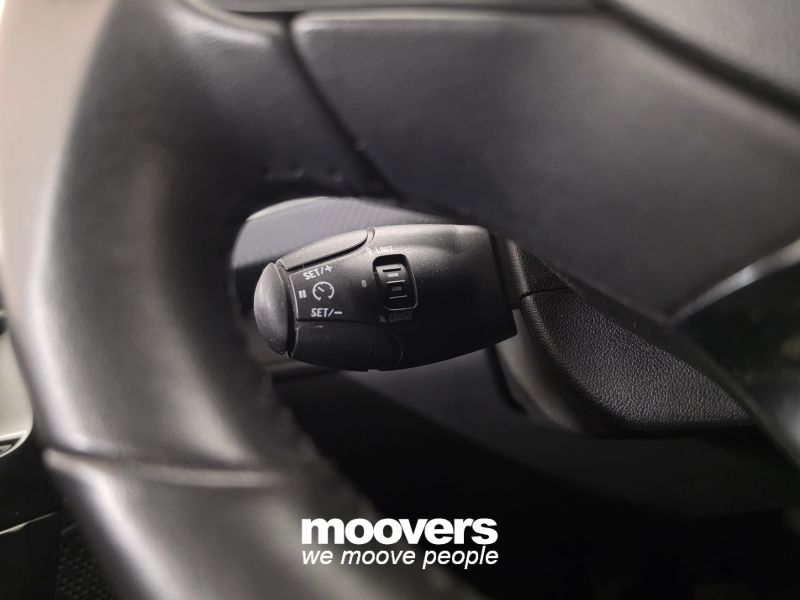 PEUGEOT 208 1° serie PureTech 82 5 porte Style