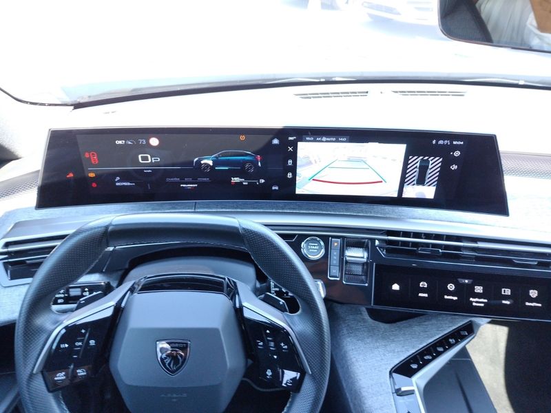 PEUGEOT 3008 Hybrid 136 e-DCS6 GT