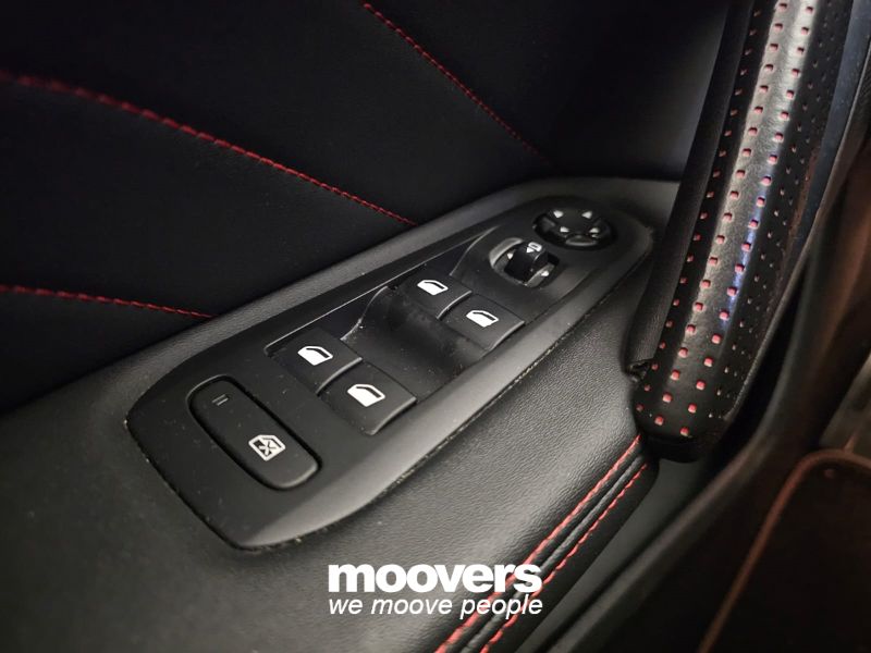 PEUGEOT 308 PureTech Turbo 130 S&S EAT8 GT Line