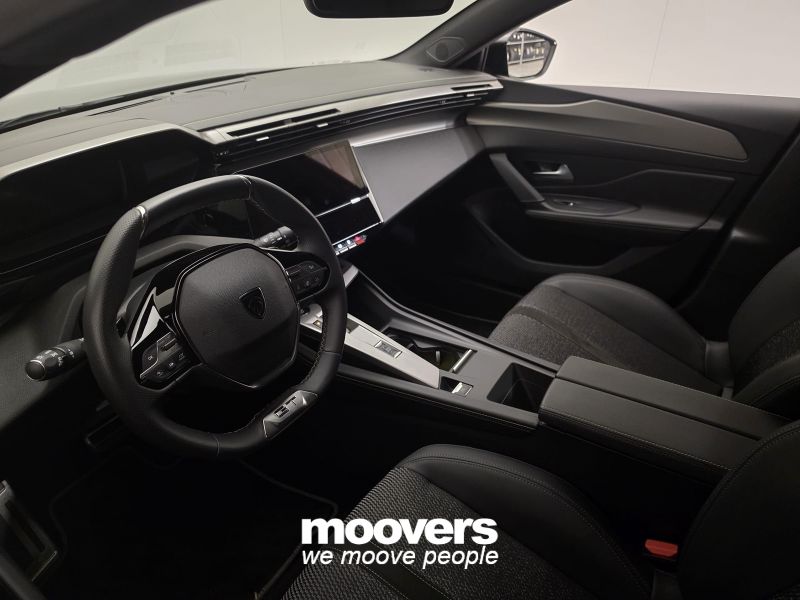 PEUGEOT 308 Hybrid 136 e-DCS6 GT