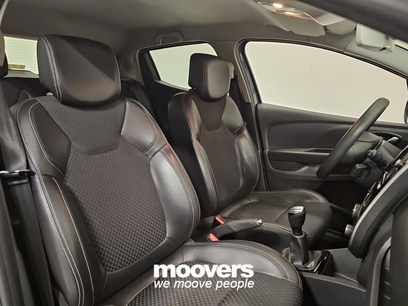 RENAULT Clio TCe 12V 90 CV 5 porte Life