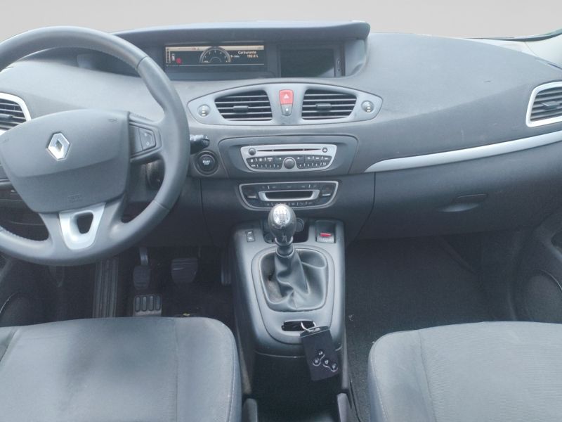 RENAULT Scénic 1.5 dCi 110CV EleGO