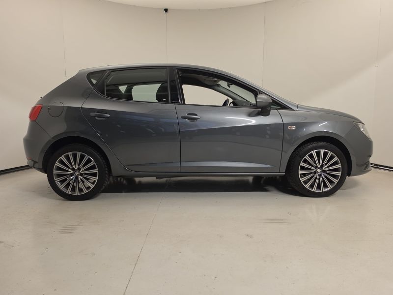 SEAT Ibiza 1.4 TDI 90 CV CR 5p. Connect Grey