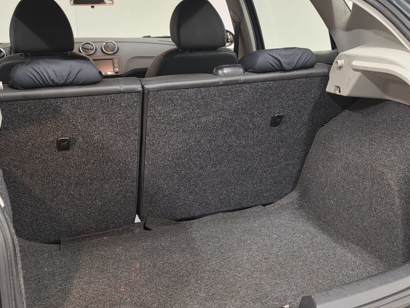 SEAT Ibiza 1.4 TDI 90 CV CR 5p. Connect Grey