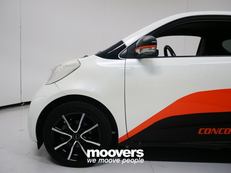 TOYOTA iQ 1.0 CVT Trend *INFOTAINEMENT*