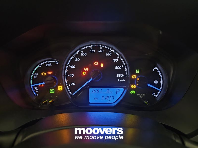 TOYOTA Yaris 1.5 Hybrid 5 porte Active