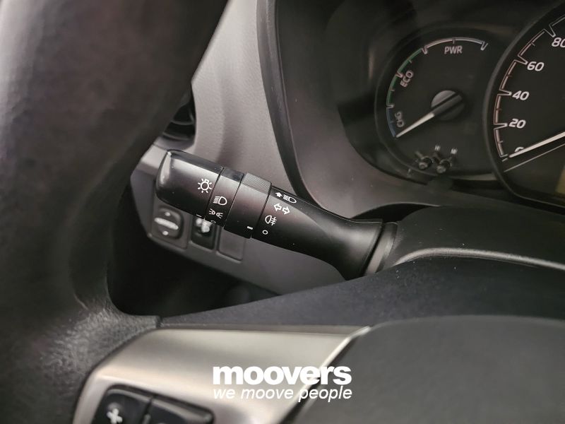 TOYOTA Yaris 1.5 Hybrid 5 porte Active