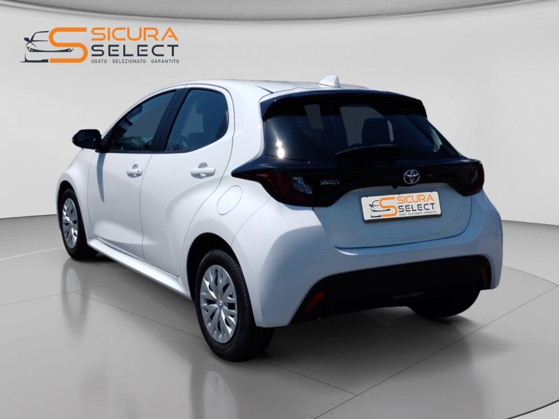 TOYOTA Yaris 1.0 5 porte Active
