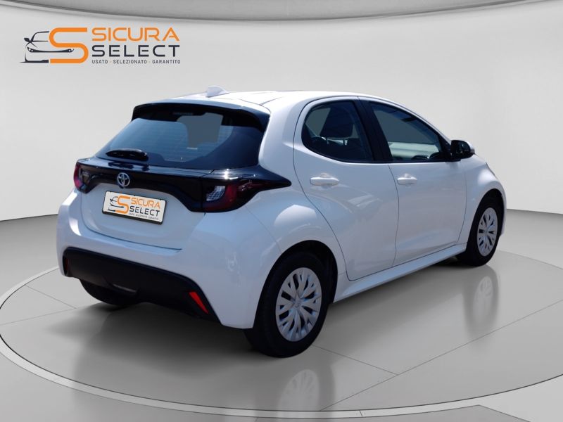 TOYOTA Yaris 1.0 5 porte Active