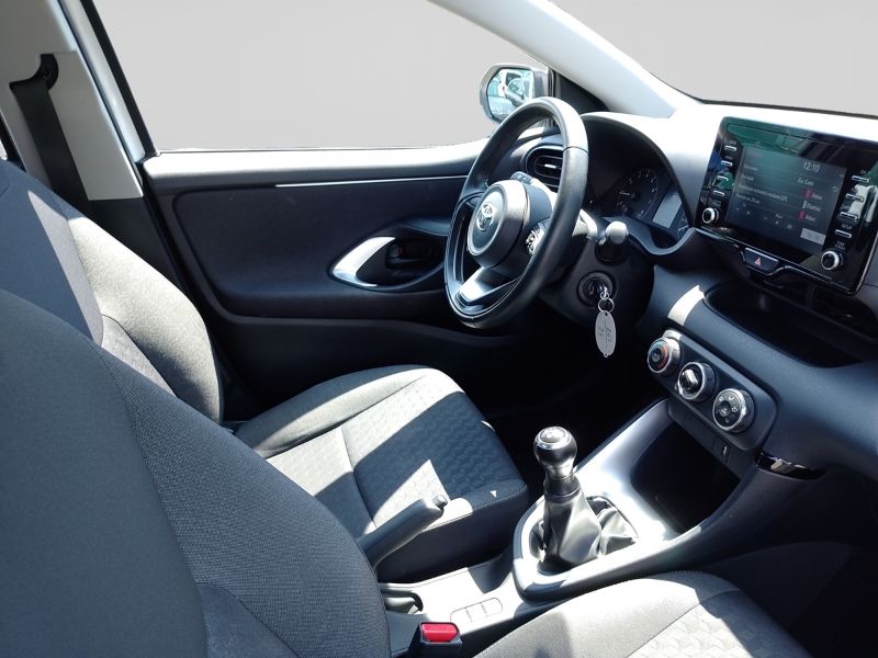 TOYOTA Yaris 1.0 5 porte Active