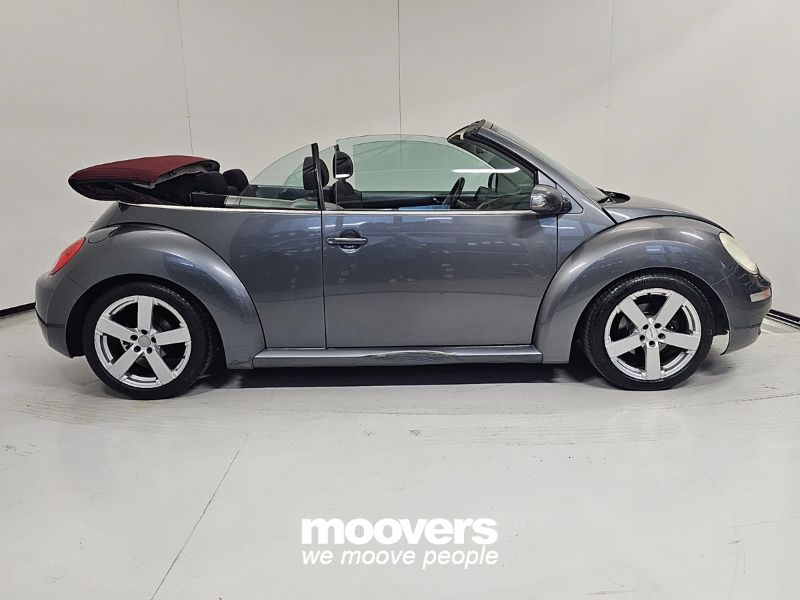 VOLKSWAGEN New Beetle 1.6 Cabrio