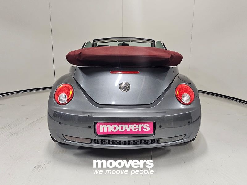 VOLKSWAGEN New Beetle 1.6 Cabrio