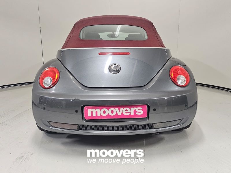 VOLKSWAGEN New Beetle 1.6 Cabrio