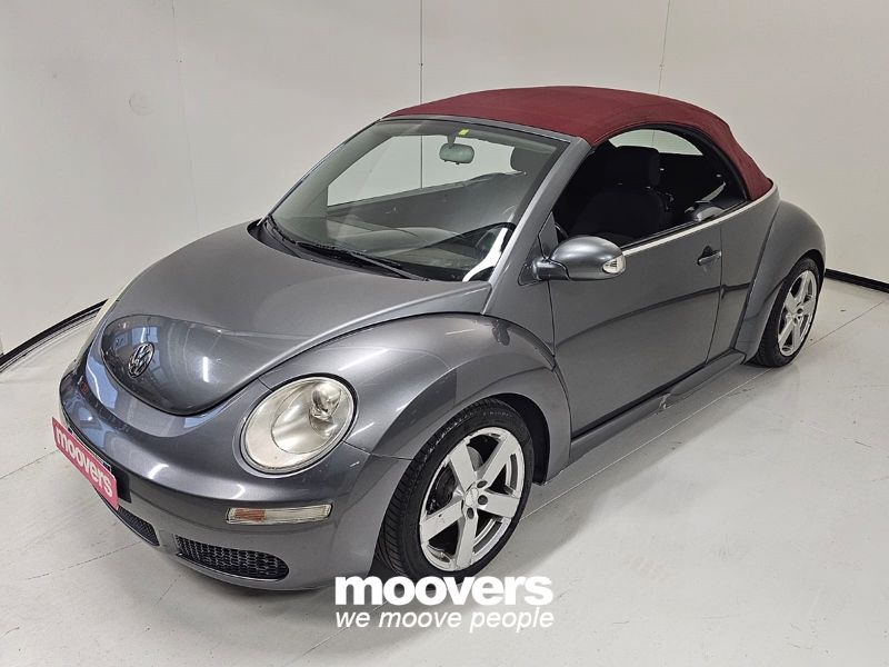 VOLKSWAGEN New Beetle 1.6 Cabrio