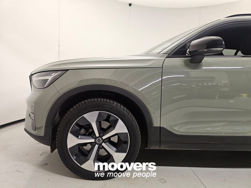 VOLVO XC40 B3 automatico Core