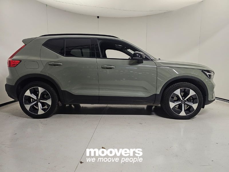 VOLVO XC40 B3 automatico Core