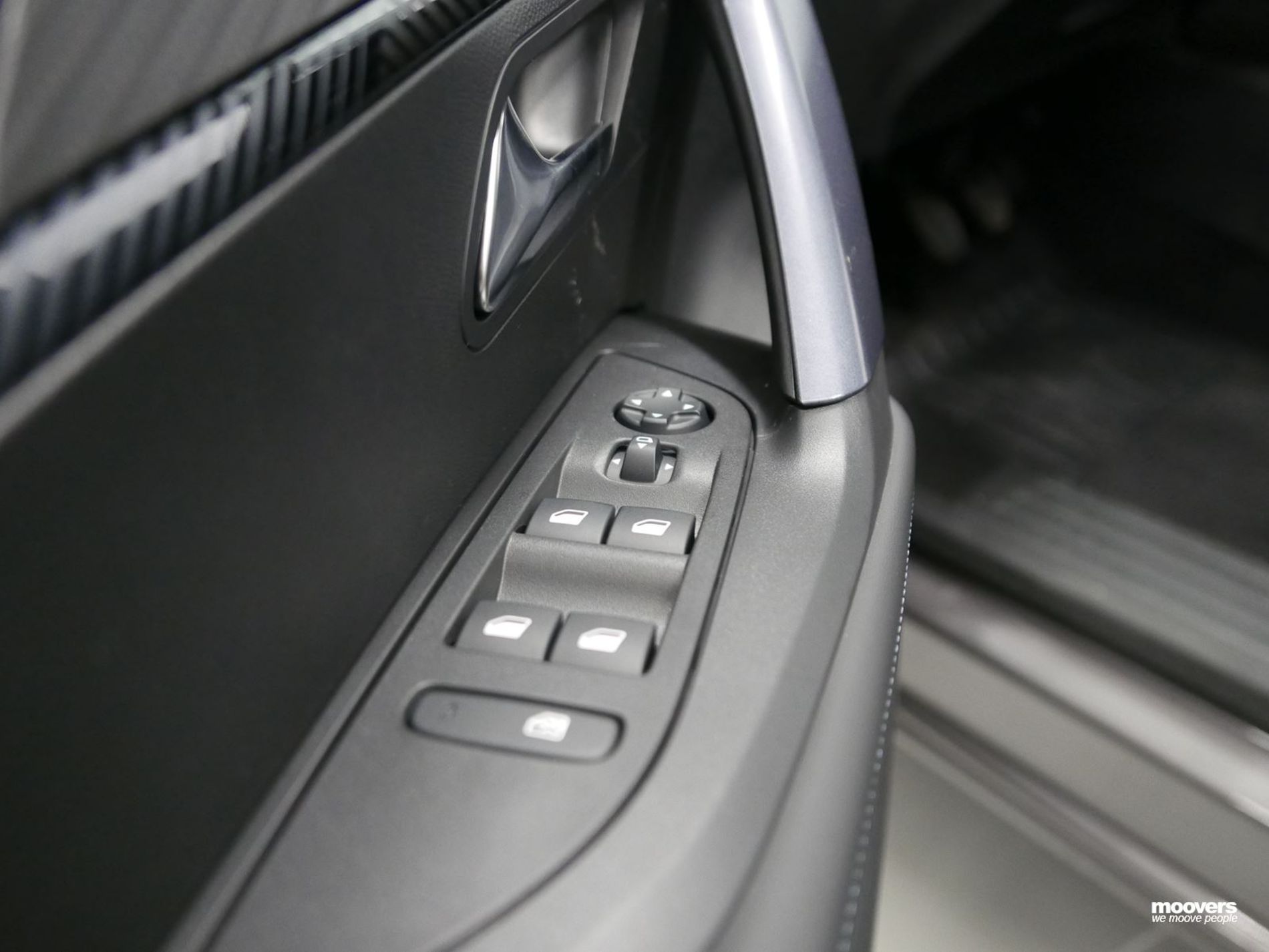 PEUGEOT 2008 PureTech 130 S&S Allure Pack  foto 11